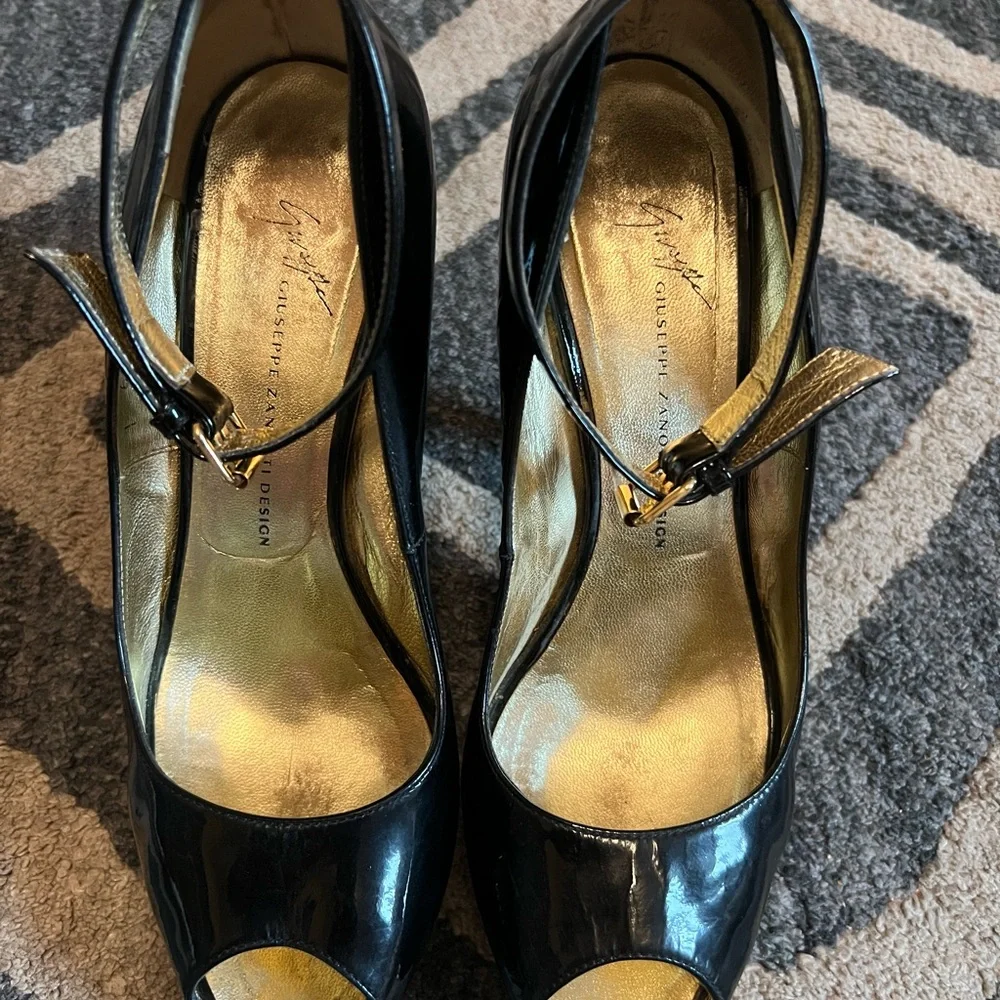 Giuseppe Zanotti peep toe platform leather heel sz 39.5 - Picture 3 of 8